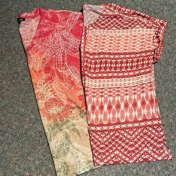 Red and Pink Patterned T-Shirts from Olsen size large - Picture 14 of 14